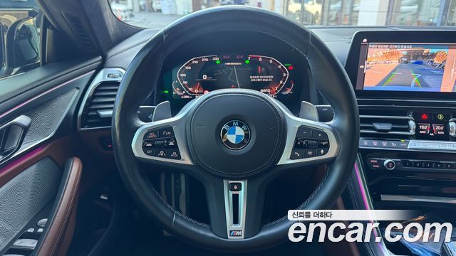 BMW 8-Series 2023 — photo 14