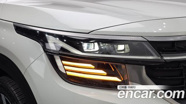 Kia Seltos 2024 — photo 8
