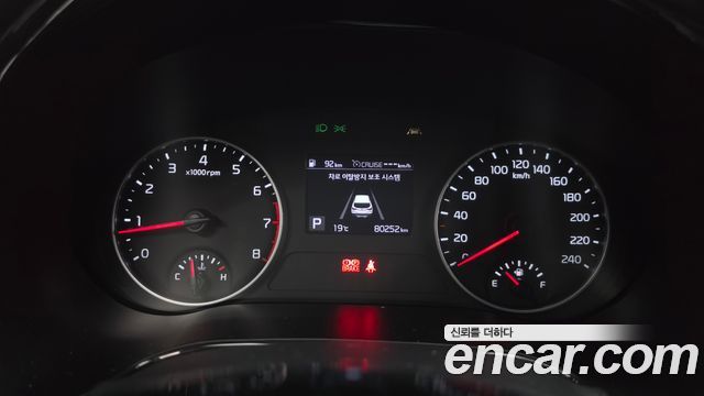 Kia Seltos 2023 — photo 8