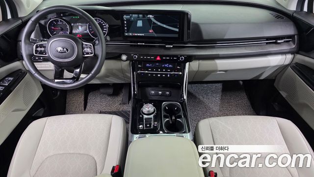 Kia Canival 2021 — photo 7