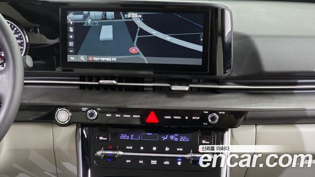 Kia Canival 2021 — photo 15