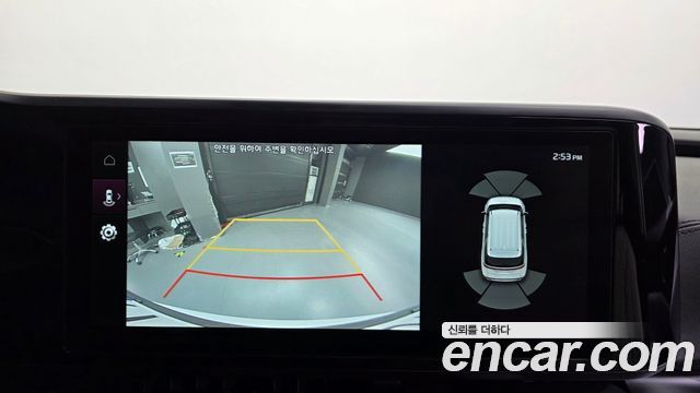 Kia Canival 2021 — photo 16