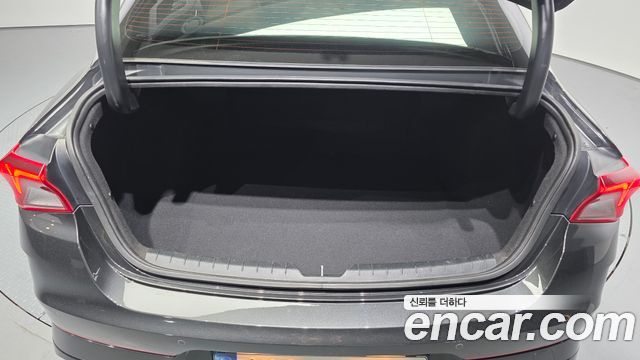 Kia K5 2023 — photo 26