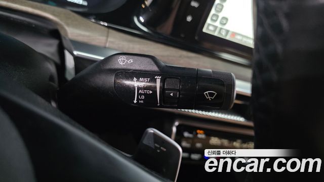 Kia K5 2023 — photo 30