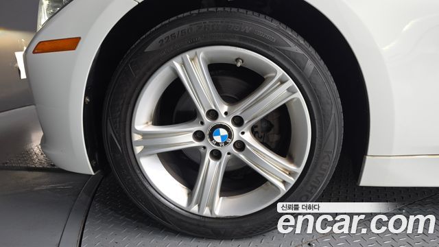 BMW 3-Series 2014 — photo 5