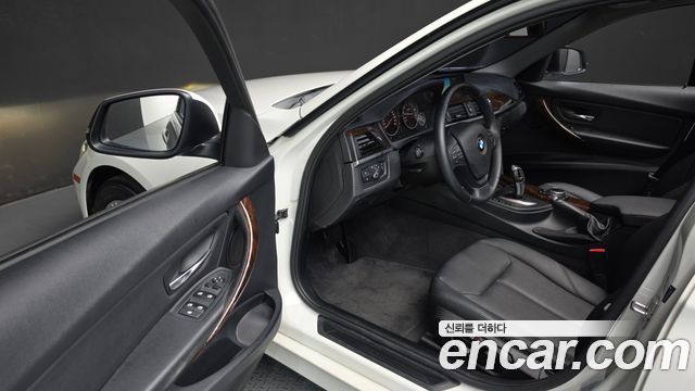 BMW 3-Series 2014 — photo 10