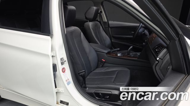 BMW 3-Series 2014 — photo 12