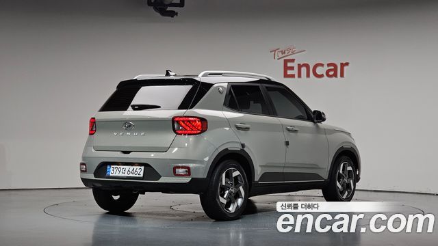 Hyundai Venue 2021 — photo 2