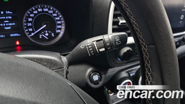Hyundai Venue 2021 — photo 24