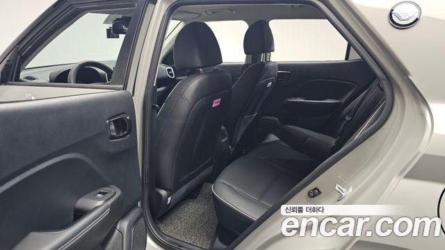 Hyundai Venue 2021 — photo 16
