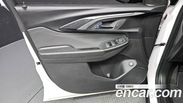 Chevrolet Korea Trailblazer 2023 — photo 14