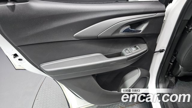 Chevrolet Korea Trailblazer 2023 — photo 15
