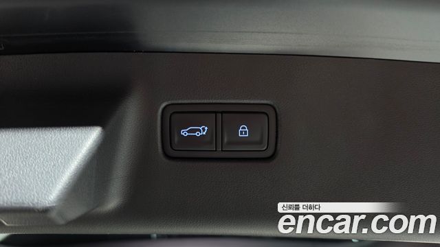 Hyundai Santafe 2024 — photo 23