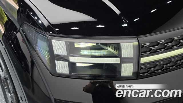 Hyundai Santafe 2024 — photo 8