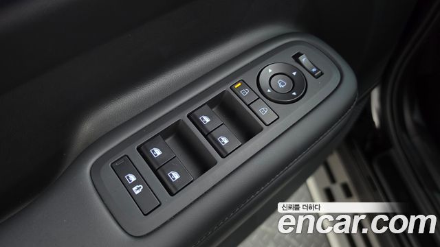 Hyundai Santafe 2024 — photo 29