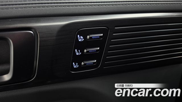Hyundai Santafe 2024 — photo 31