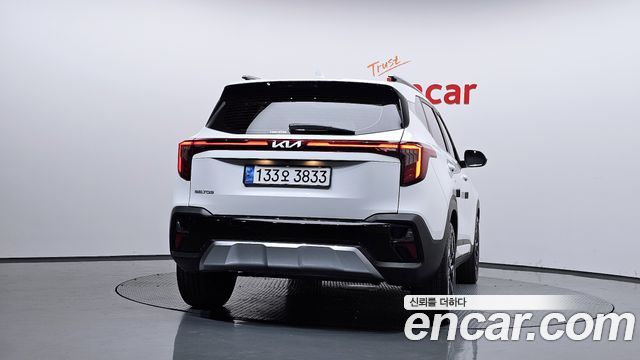 Kia Seltos 2023 — photo 4