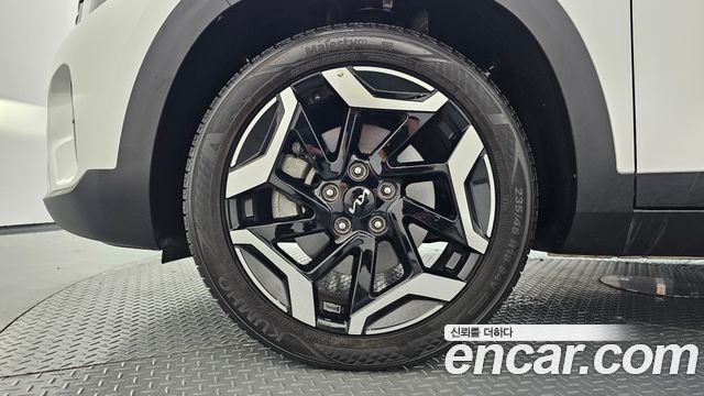 Kia Seltos 2023 — photo 5