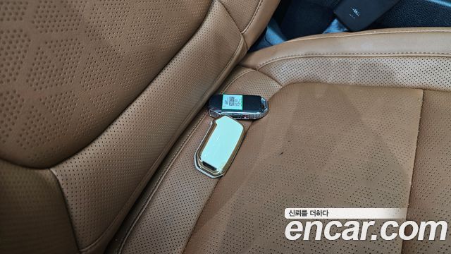 Kia Seltos 2023 — photo 21