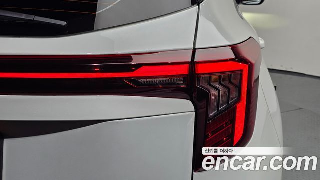 Kia Seltos 2023 — photo 9