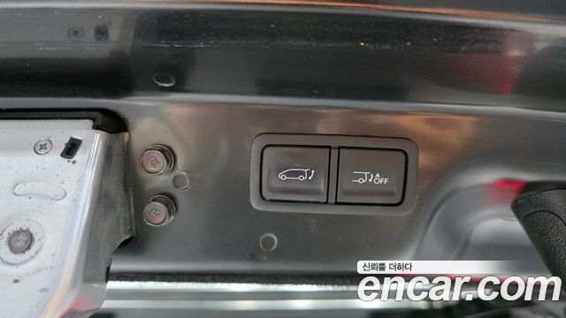 Hyundai Staria 2023 — photo 25