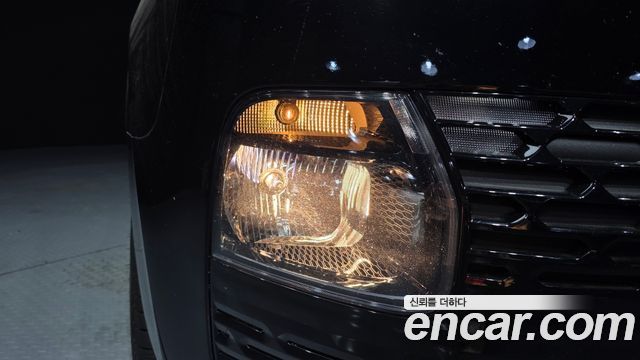Hyundai Staria 2023 — photo 8