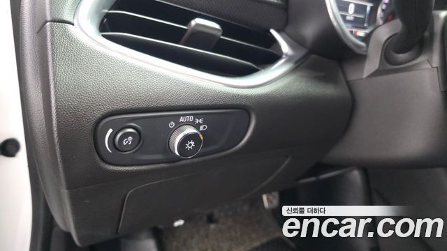 Chevrolet Korea Malibu 2017 — photo 26