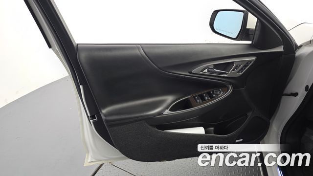 Chevrolet Korea Malibu 2017 — photo 14