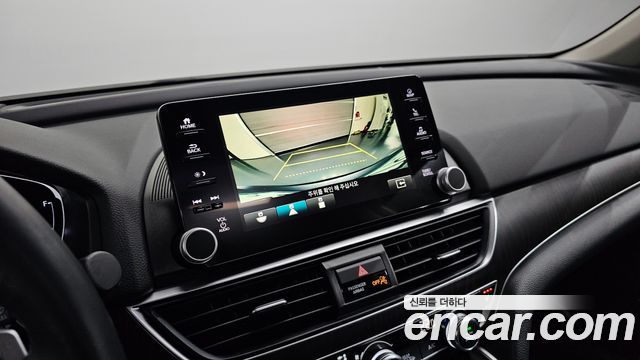 Honda Accord 2018 — photo 22