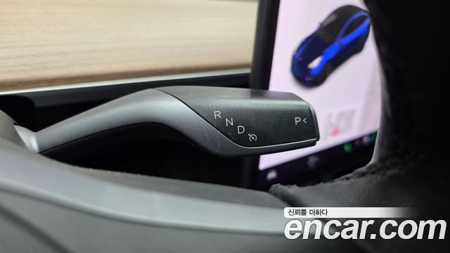 Tesla Model Y 2021 — photo 12