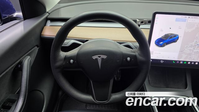 Tesla Model Y 2021 — photo 19