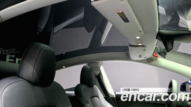 Tesla Model Y 2021 — photo 26