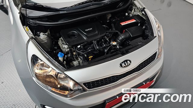 Kia pride 2015 — photo 6