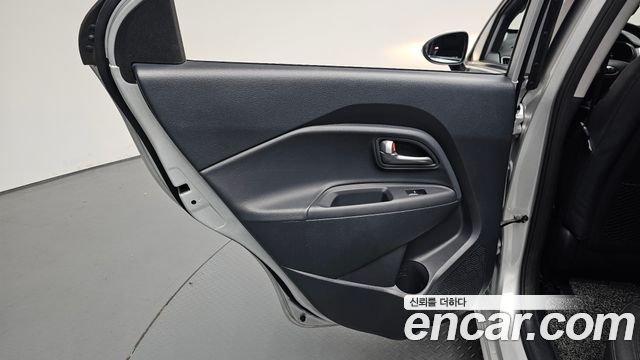 Kia pride 2015 — photo 15