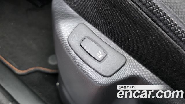 Renault Korea QM3 2015 — photo 22