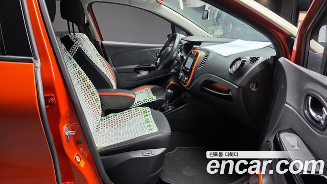 Renault Korea QM3 2015 — photo 16