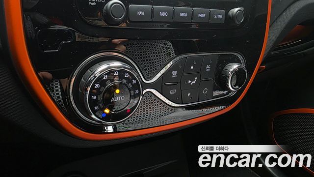 Renault Korea QM3 2015 — photo 29