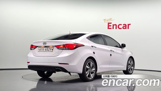 Hyundai AVANTE 2014 — photo 2