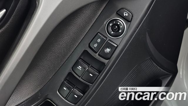 Hyundai AVANTE 2014 — photo 19