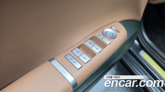 Hyundai Grandeur 2023 — photo 27