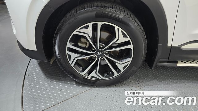 Hyundai Santafe 2019 — photo 5