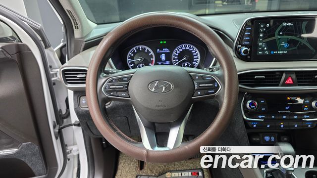Hyundai Santafe 2019 — photo 19