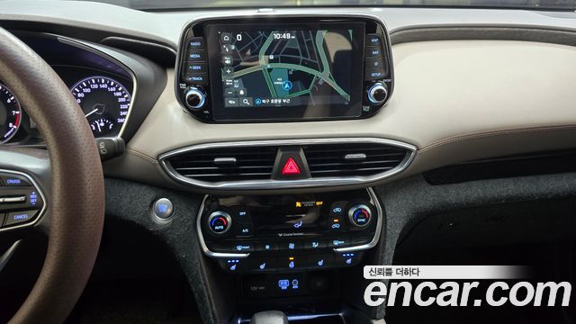Hyundai Santafe 2019 — photo 20