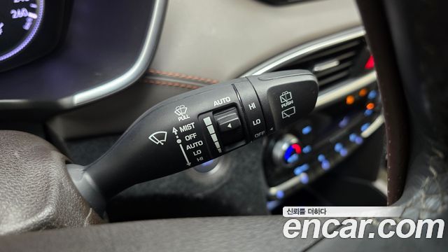 Hyundai Santafe 2019 — photo 26