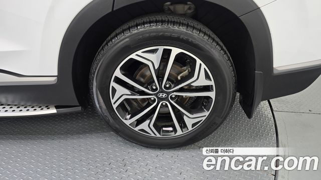 Hyundai Santafe 2019 — photo 7