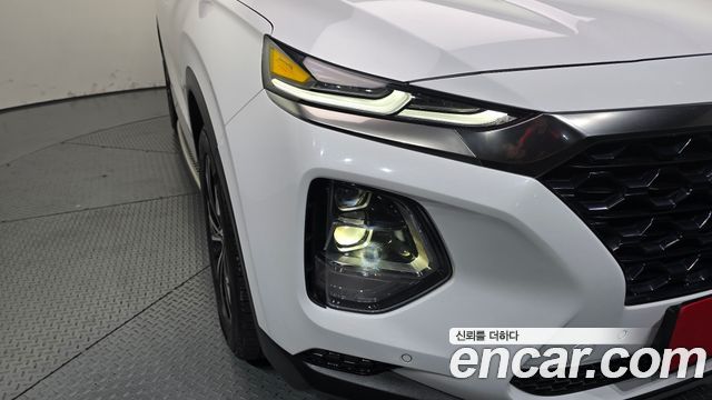 Hyundai Santafe 2019 — photo 8