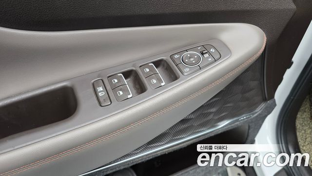 Hyundai Santafe 2019 — photo 27