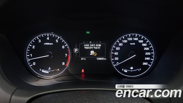 Hyundai Genesis 2016 — photo 11