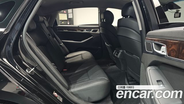 Hyundai Genesis 2016 — photo 17