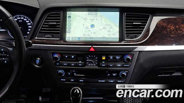 Hyundai Genesis 2016 — photo 24